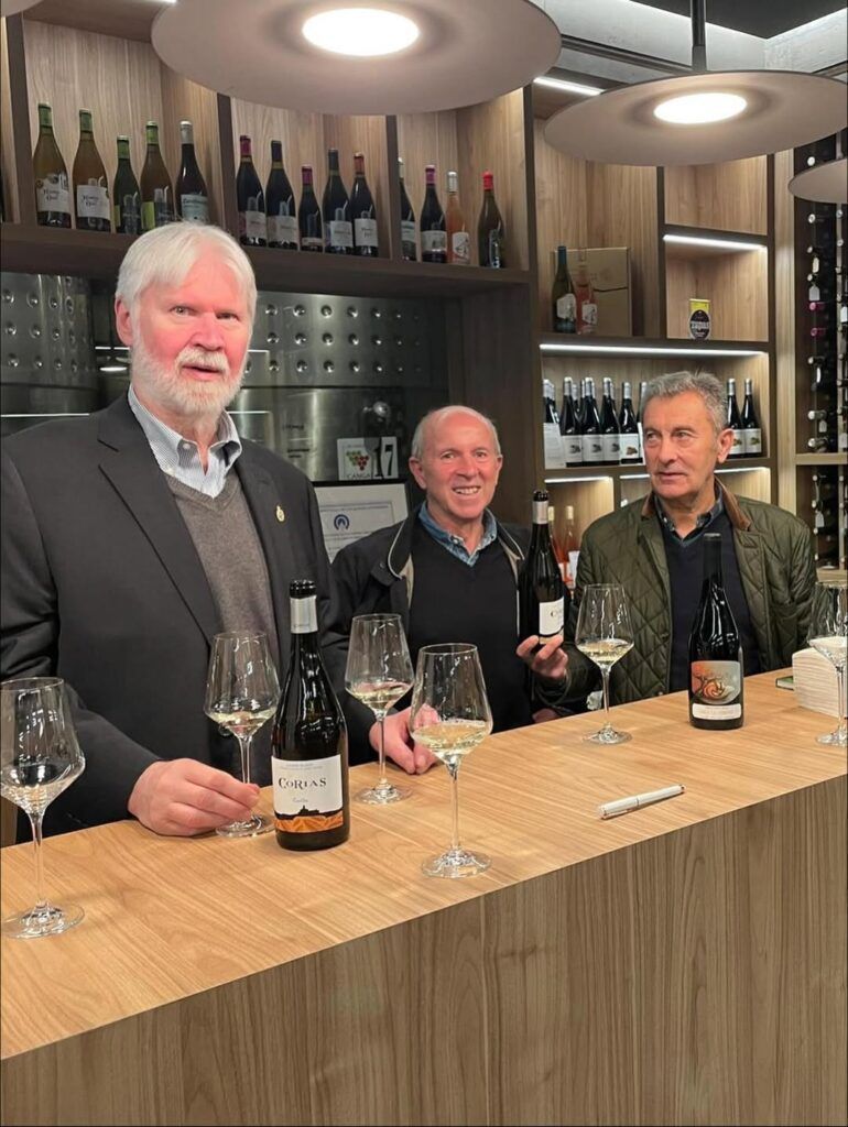 Douglas Massey, Premio Princesa de Asturias, visita Bodega Monasterio de Corias